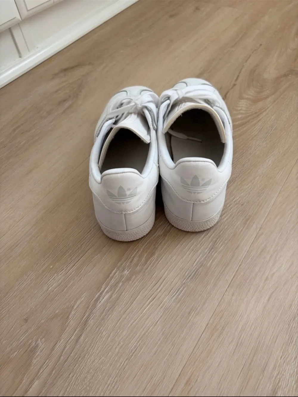 adidas gazelle leather